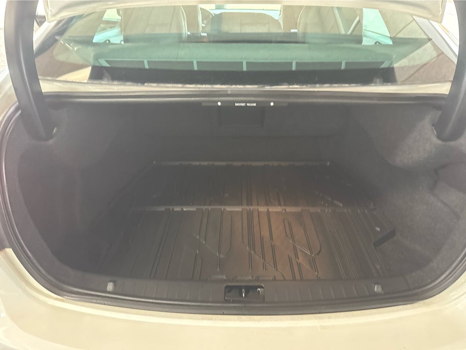 Volvo S60 2,0 T5 240 Kinetic 4d