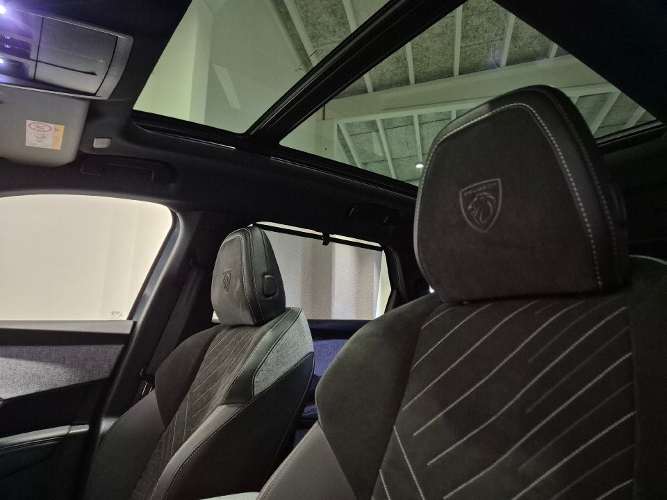 Peugeot e-5008 77 GT Pack 7prs 5d