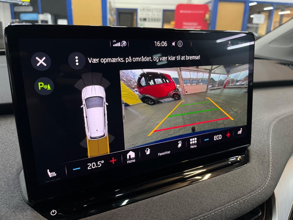 Skoda Enyaq 60 iV Loft 5d