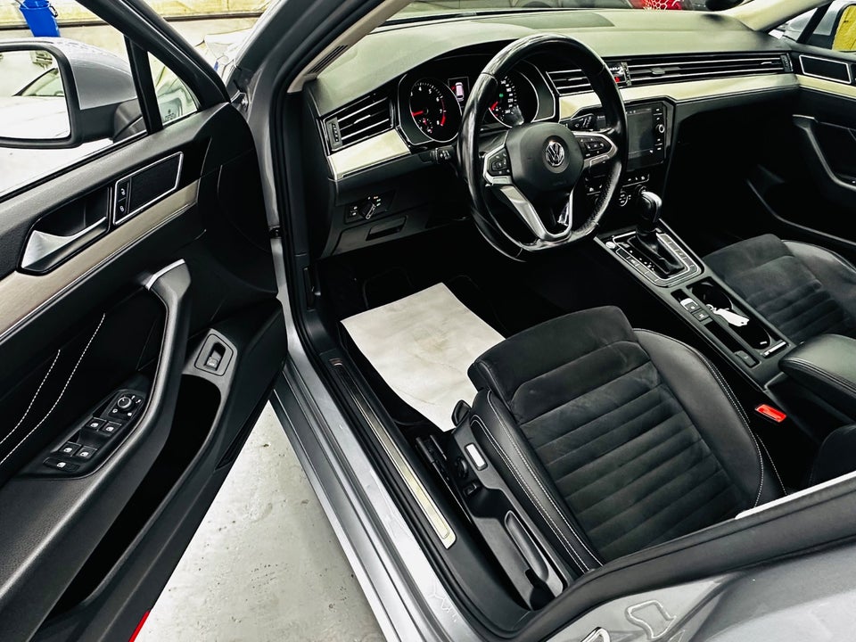 VW Passat 1,5 TSi 150 Elegance Variant DSG 5d