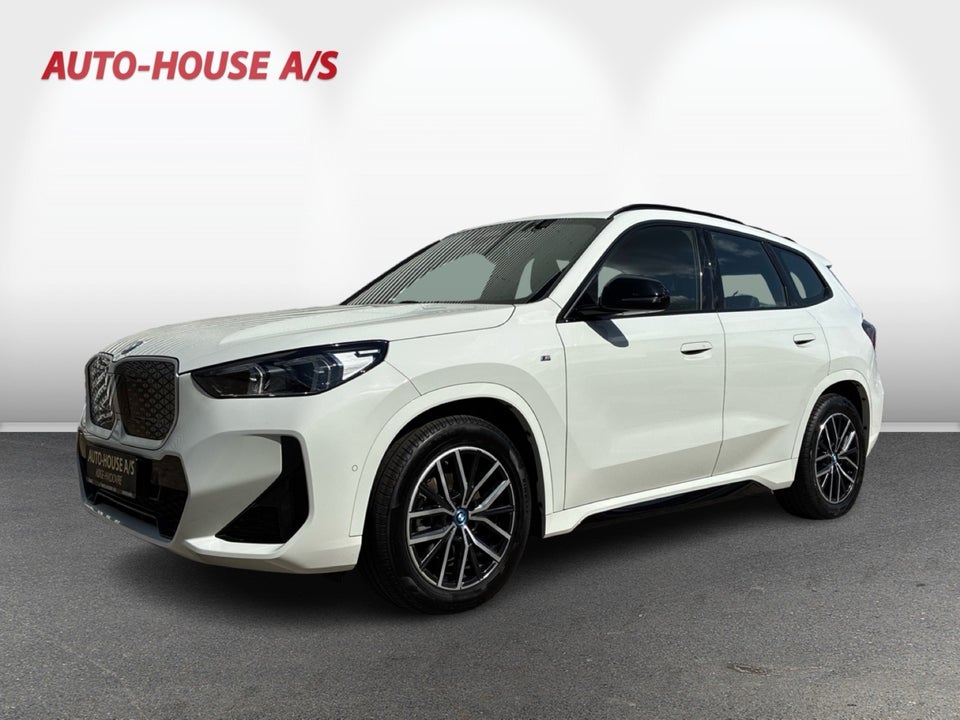 BMW iX1 eDrive20 M-Sport 5d