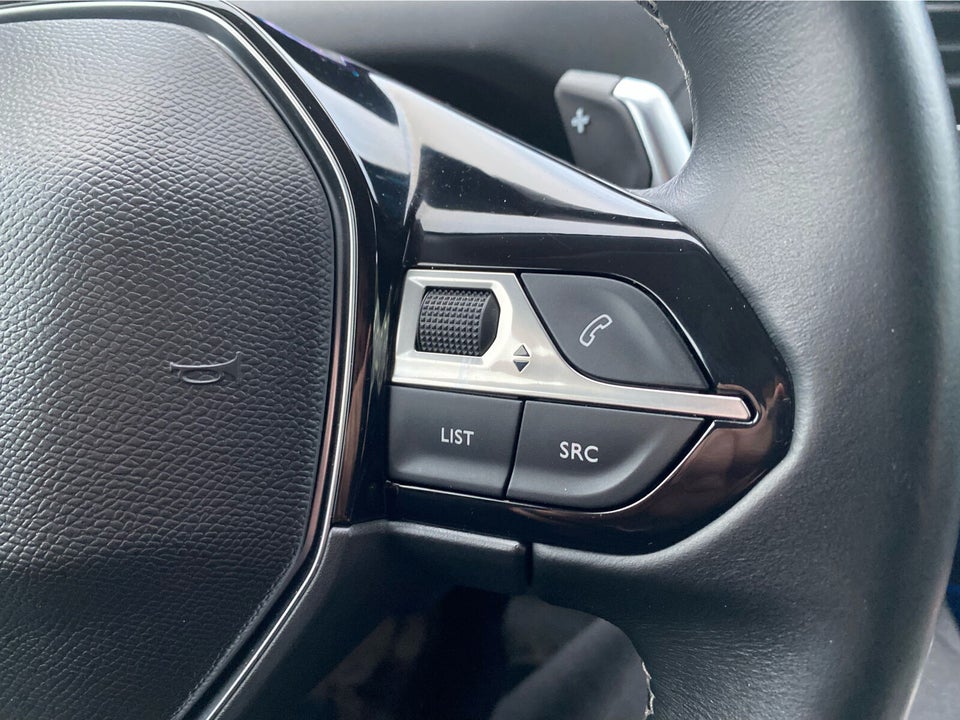 Peugeot 3008 1,6 Hybrid Allure Pack EAT8 5d