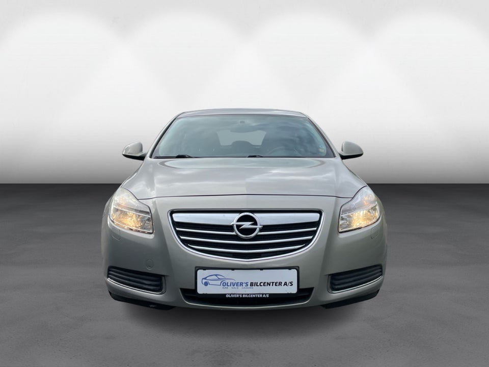 Opel Insignia 1,8 Cosmo 4d