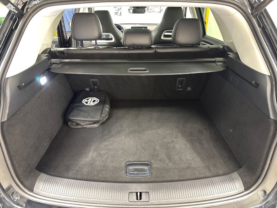 MG EHS 1,5 PHEV Luxury 5d
