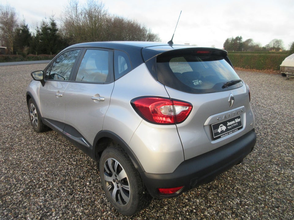Renault Captur 1,5 dCi 90 Expression 5d