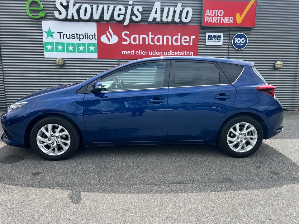 Toyota Auris 1,2 T T2 5d