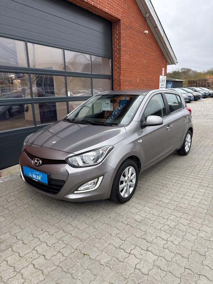 Hyundai i20 1,25 Classic XTR 5d