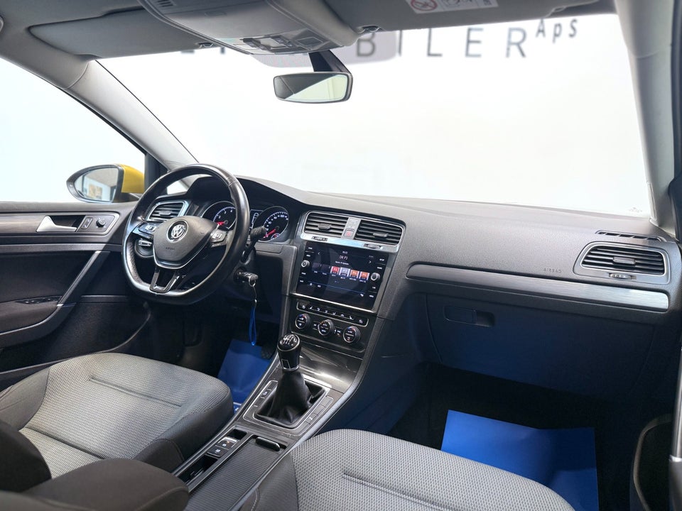 VW Golf VII 1,5 TSi 130 Comfortline 5d