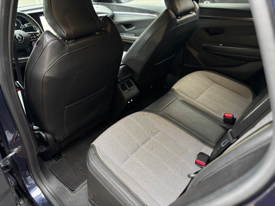 Renault Megane E-Tech 60 Techno 5d