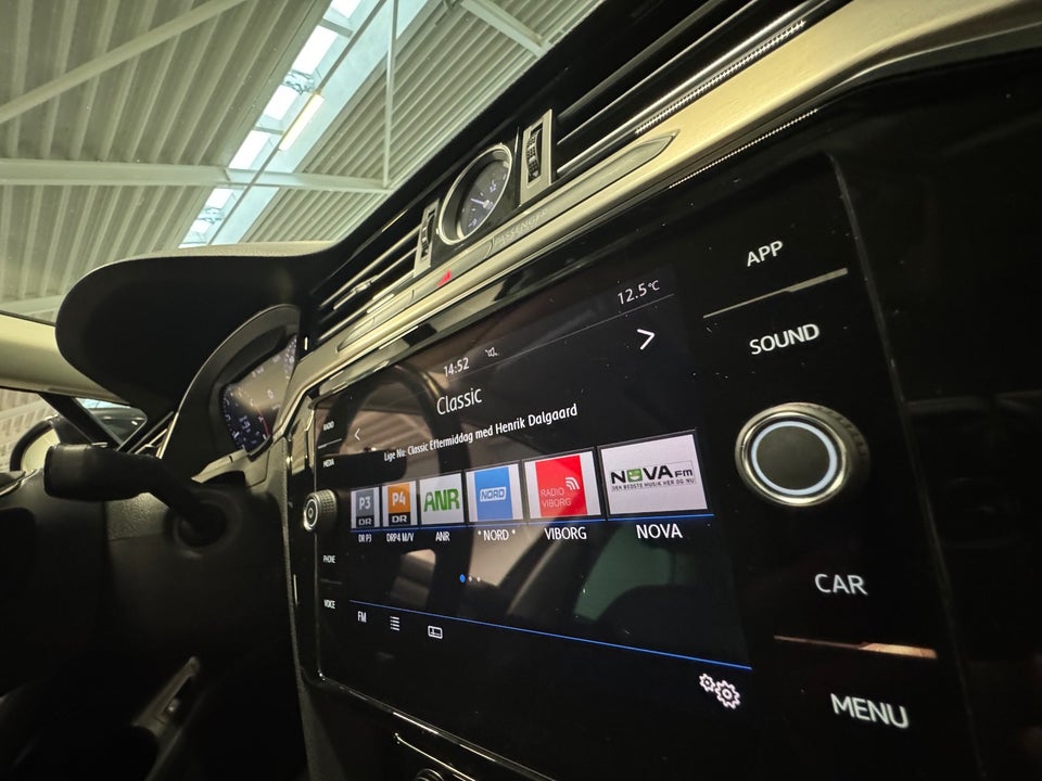 VW Passat 1,8 TSi 180 High+ Variant DSG 5d