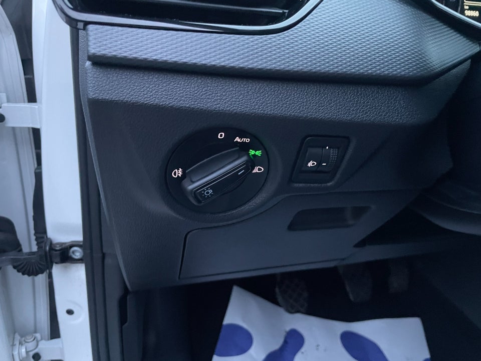 Skoda Kamiq 1,0 TSi 115 Ambition 5d