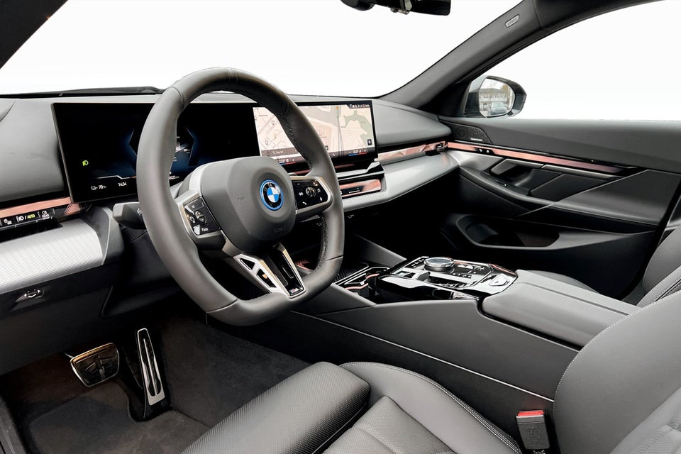 BMW i5 eDrive40 M-Sport 4d