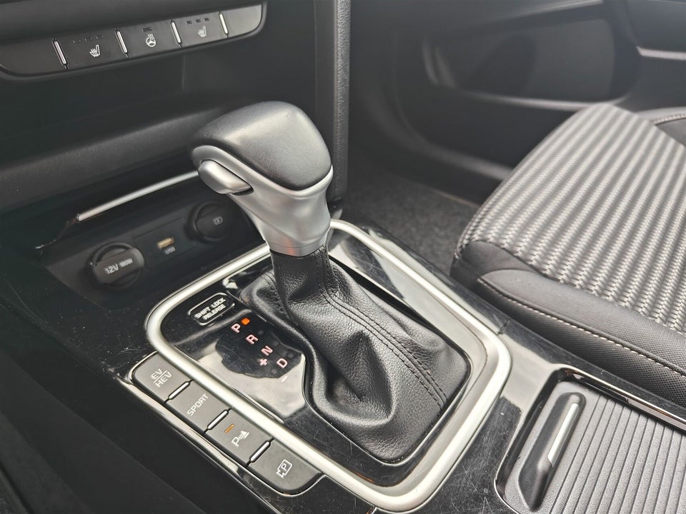 Kia Ceed 1,6 PHEV Prestige SW DCT 5d