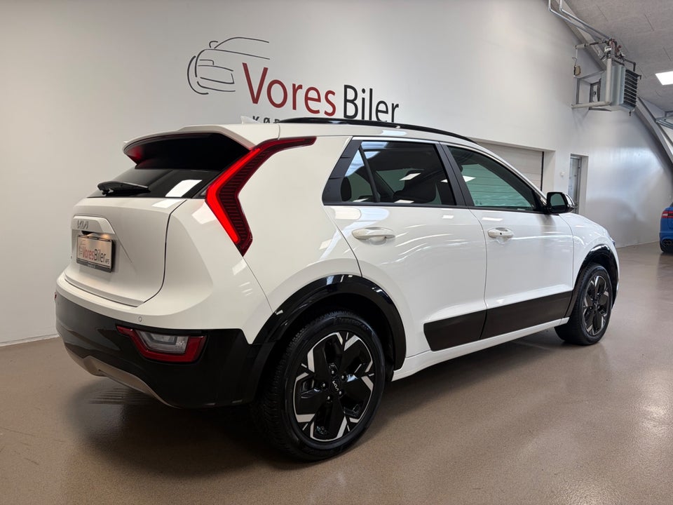 Kia Niro 64 EV Upgrade 5d