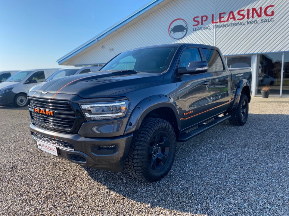 Dodge RAM 1500 5,7 V8 Hemi Laramie aut. 4d