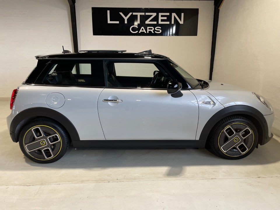 MINI Cooper SE Trim XL 3d