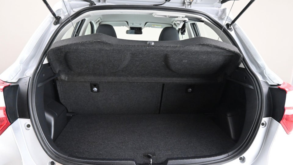 Toyota Yaris 1,5 Hybrid H2 e-CVT 5d