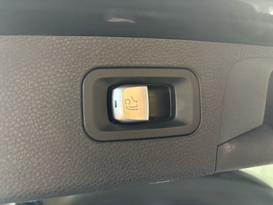Mercedes E220 d 2,0 Avantgarde stc. aut. 5d