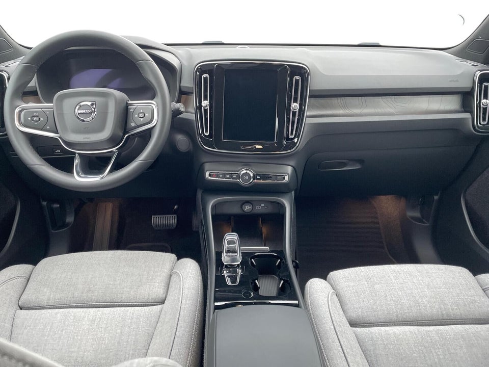 Volvo XC40 P6 ReCharge Plus 5d