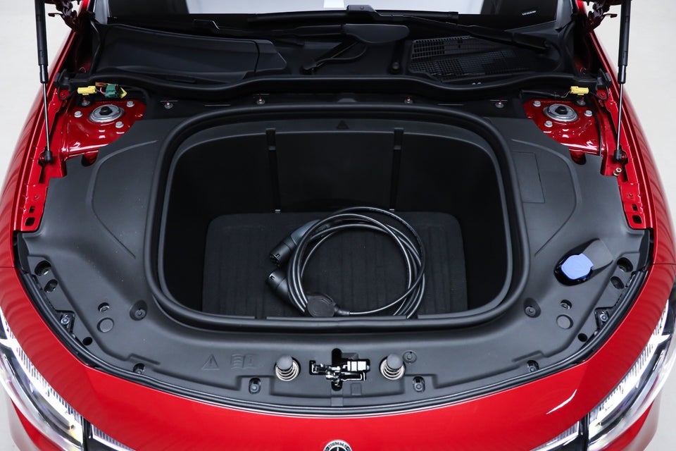 Mercedes CLA250+ EQ Progressive Advance Plus 4d