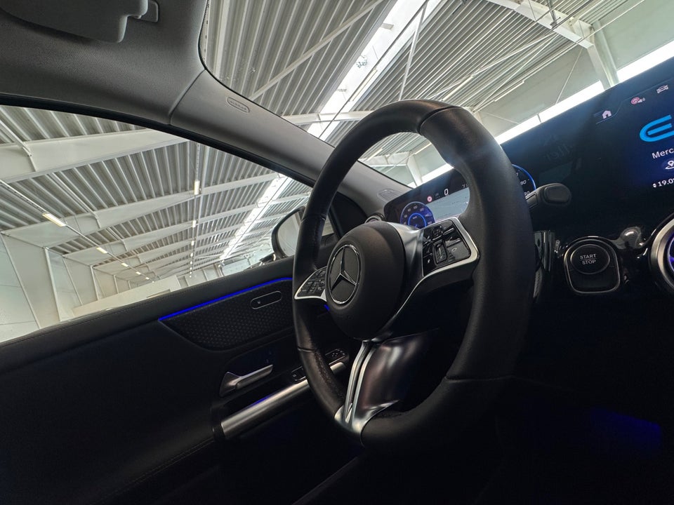 Mercedes EQA250+ Progressive Advance 5d