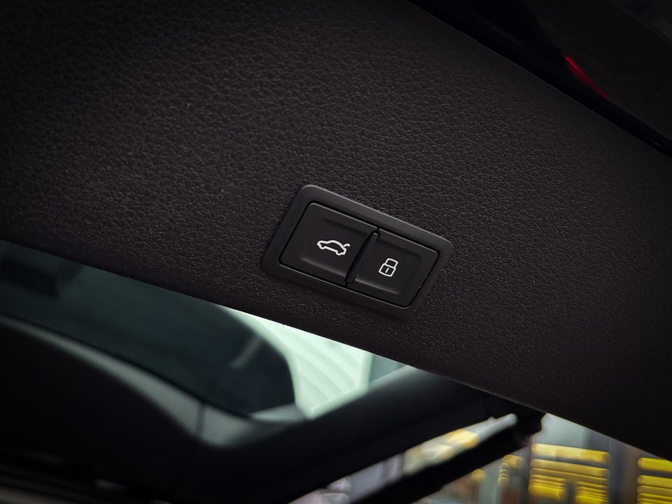 Audi e-tron 55 Advanced quattro 5d