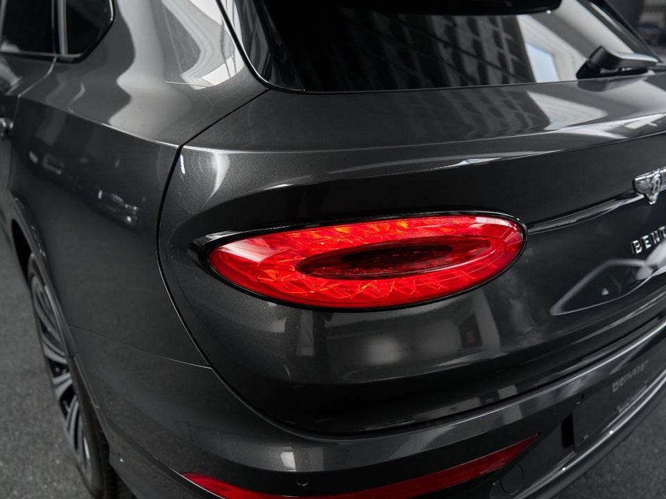 Bentley Bentayga 4,0 V8 Azure aut. 5d