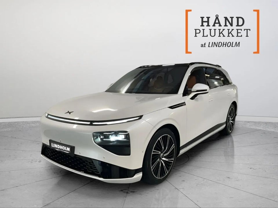 Xpeng G9 Performance 5d