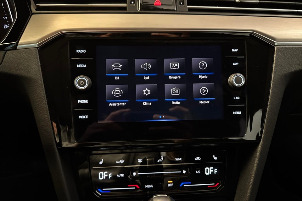 VW Passat 1,5 TSi 150 Elegance High DSG 4d