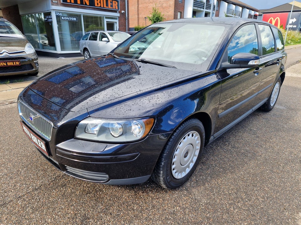 Volvo V50 1,8 Kinetic 5d