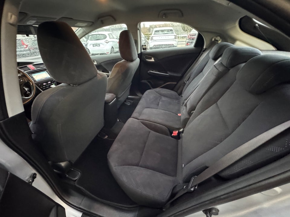 Honda Civic 1,6 i-DTEC Sport 5d