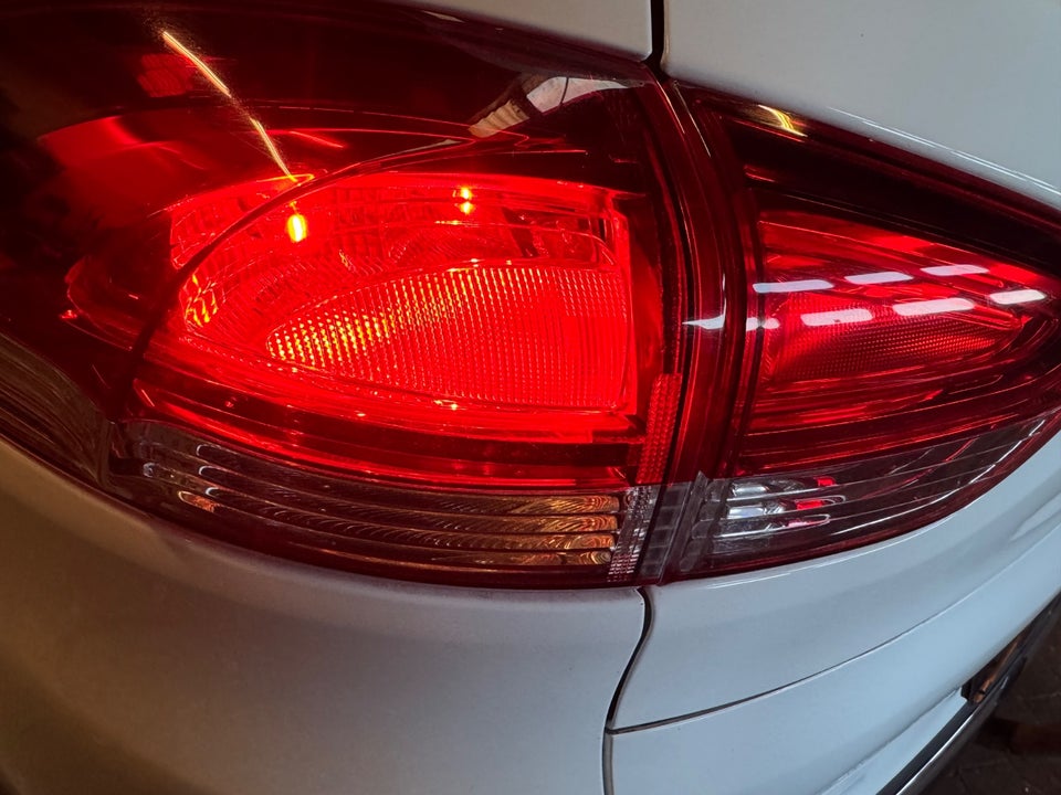 Renault Clio IV 1,5 dCi 75 Formula Edition Sport Tourer 5d