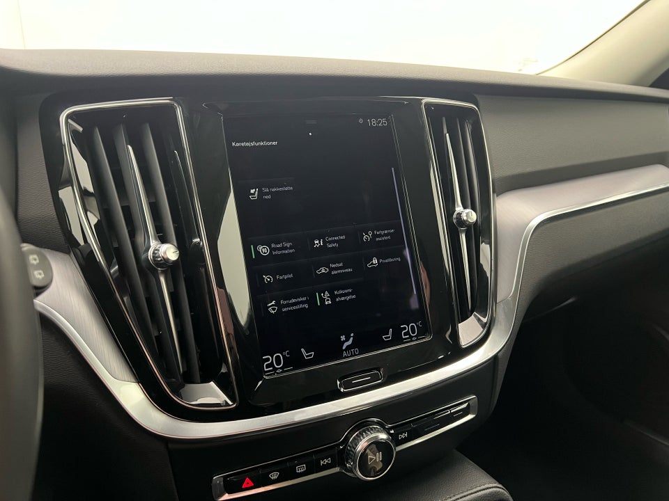 Volvo V60 2,0 T6 ReCharge Inscription aut. AWD 5d