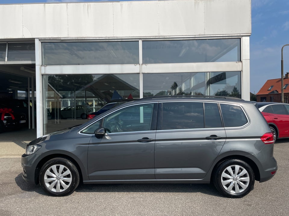 VW Touran 1,6 TDi 115 Comfortline DSG 7prs 5d