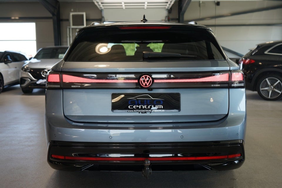VW ID.7 77 Style Tourer 5d