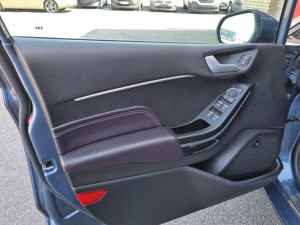 Ford Fiesta 1,0 EcoBoost Vignale 5d