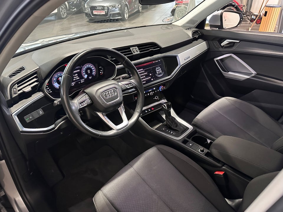 Audi Q3 35 TFSi Prestige S-tr. Van 5d