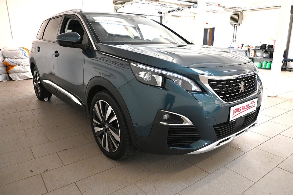 Peugeot 5008 1,5 BlueHDi 130 Allure Pack 7prs 5d