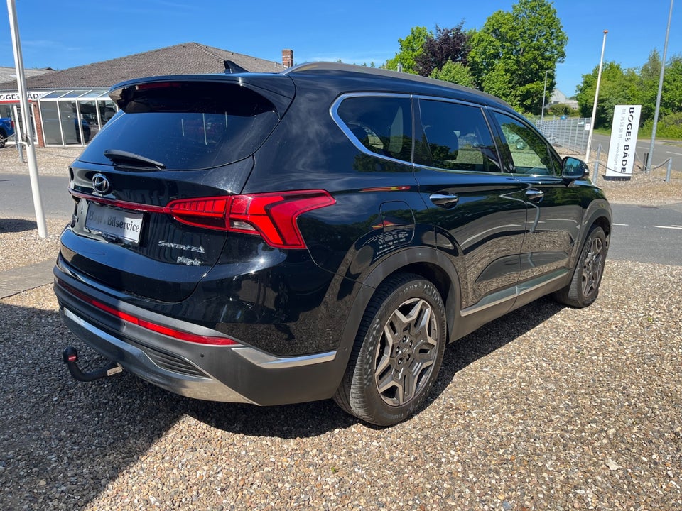 Hyundai Santa Fe 1,6 PHEV Executive aut. 4WD 5d
