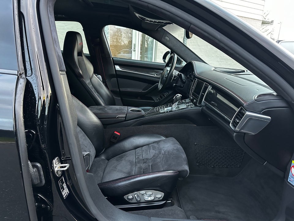 Porsche Panamera GTS 4,8 PDK 5d
