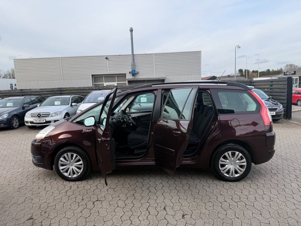 Citroën Grand C4 Picasso 2,0 16V VTR+ E6G 7prs 5d
