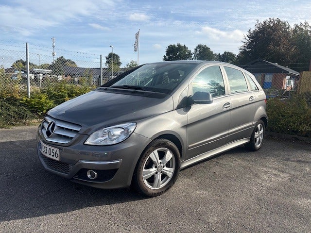 Mercedes B200 2,0 CDi 5d