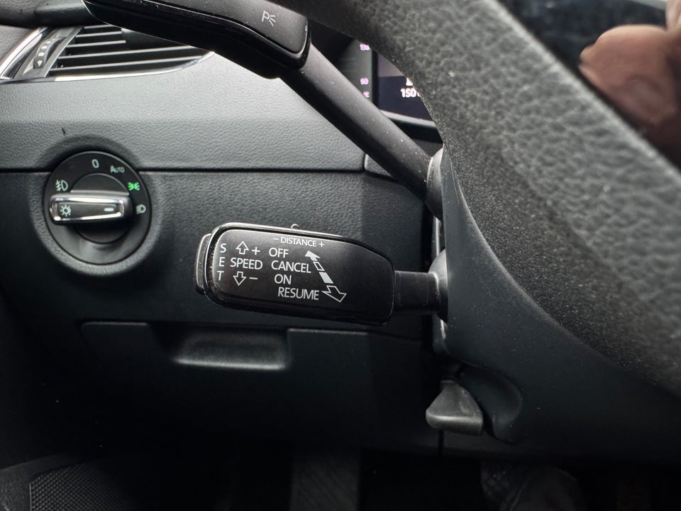 Skoda Octavia 2,0 TDi 150 Laurin & Klement Combi DSG 5d