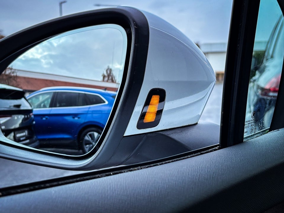 Skoda Enyaq 80 iV Loft 5d