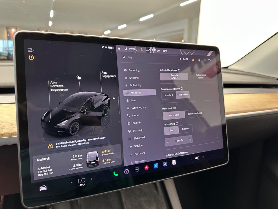 Tesla Model Y Long Range AWD 5d