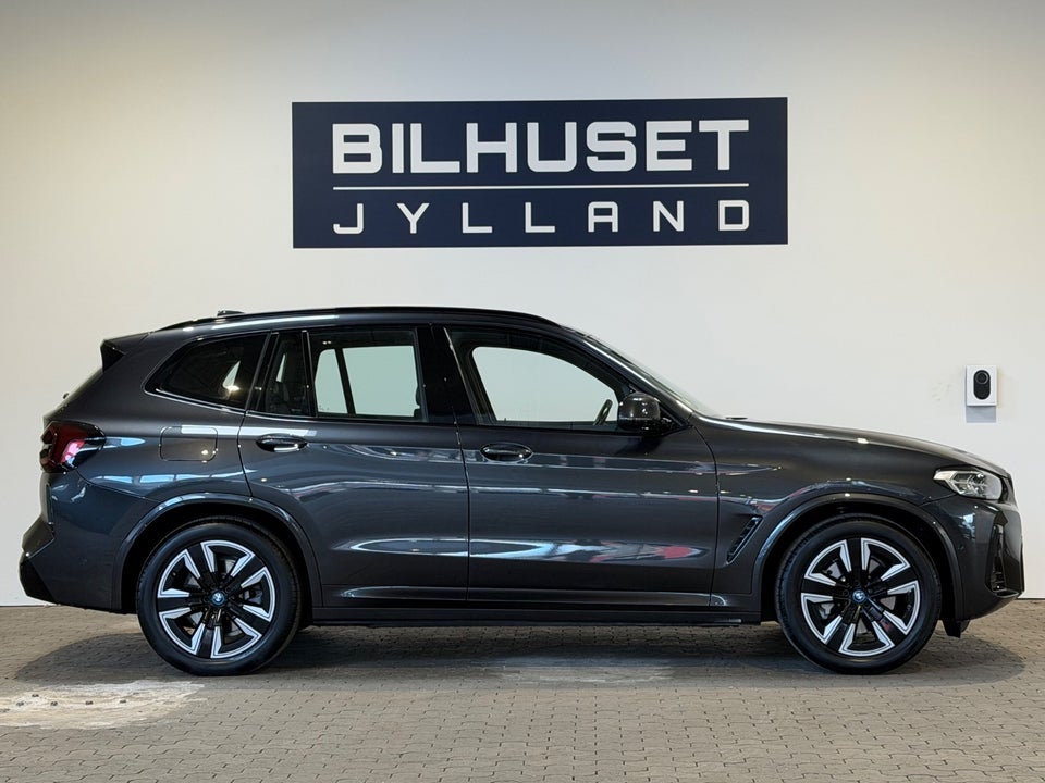 BMW iX3 Charged M-Sport 5d