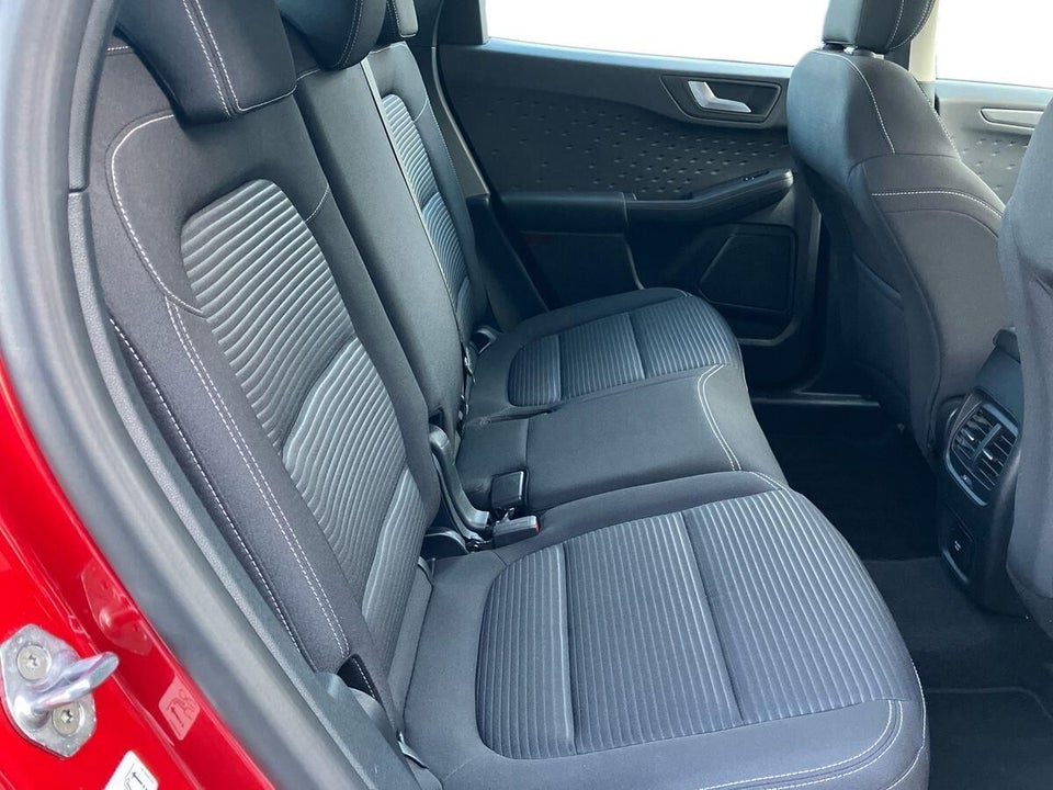 Ford Kuga 2,5 PHEV Titanium CVT 5d