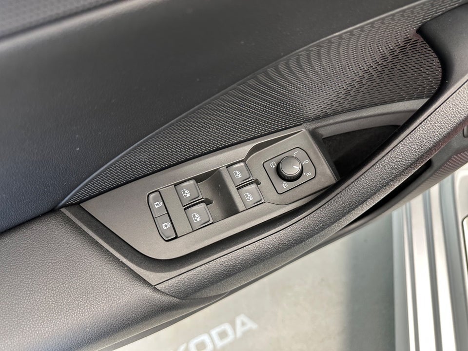 Skoda Octavia 1,4 TSi iV Combi DSG 5d