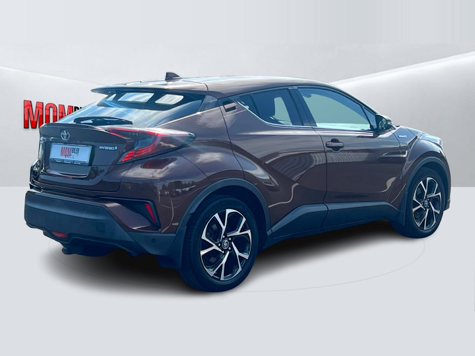 Toyota C-HR 1,8 Hybrid Premium Selected CVT 5d