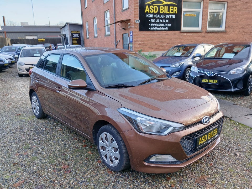 Hyundai i20 1,25 Comfort 5d